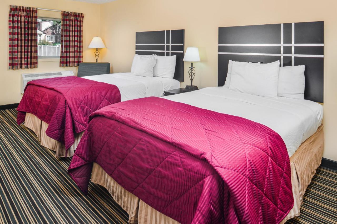 Soudersburg Inn & Suites Lancaster Ronks Ngoại thất bức ảnh