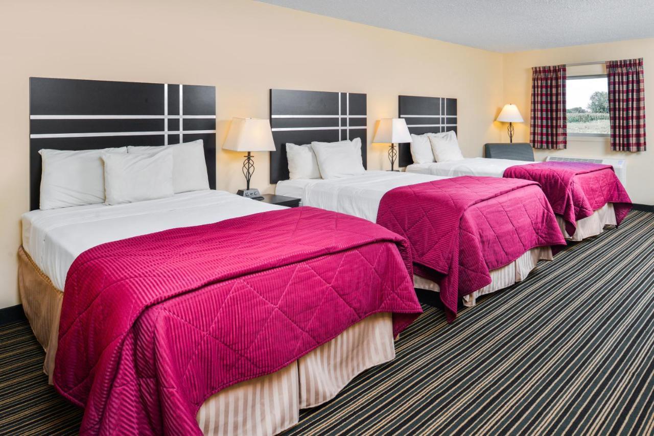 Soudersburg Inn & Suites Lancaster Ronks Ngoại thất bức ảnh