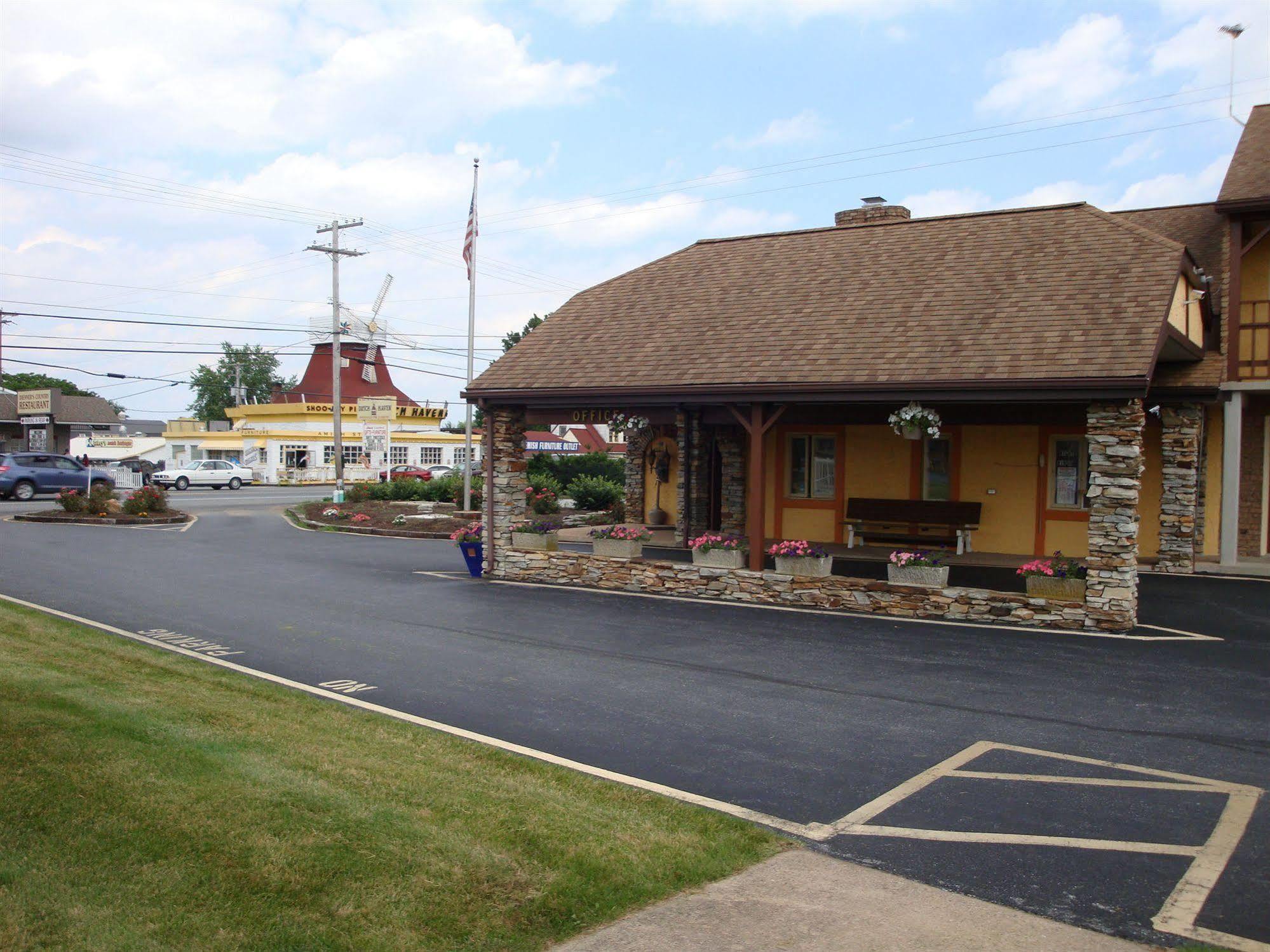 Soudersburg Inn & Suites Lancaster Ronks Ngoại thất bức ảnh