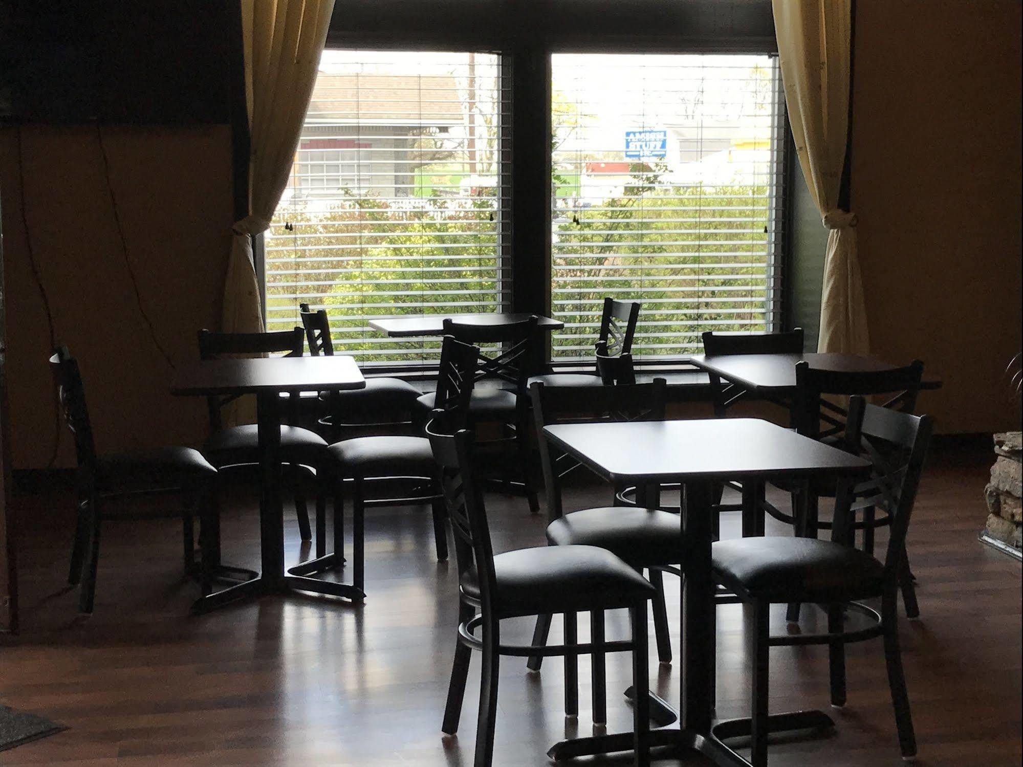 Soudersburg Inn & Suites Lancaster Ronks Ngoại thất bức ảnh