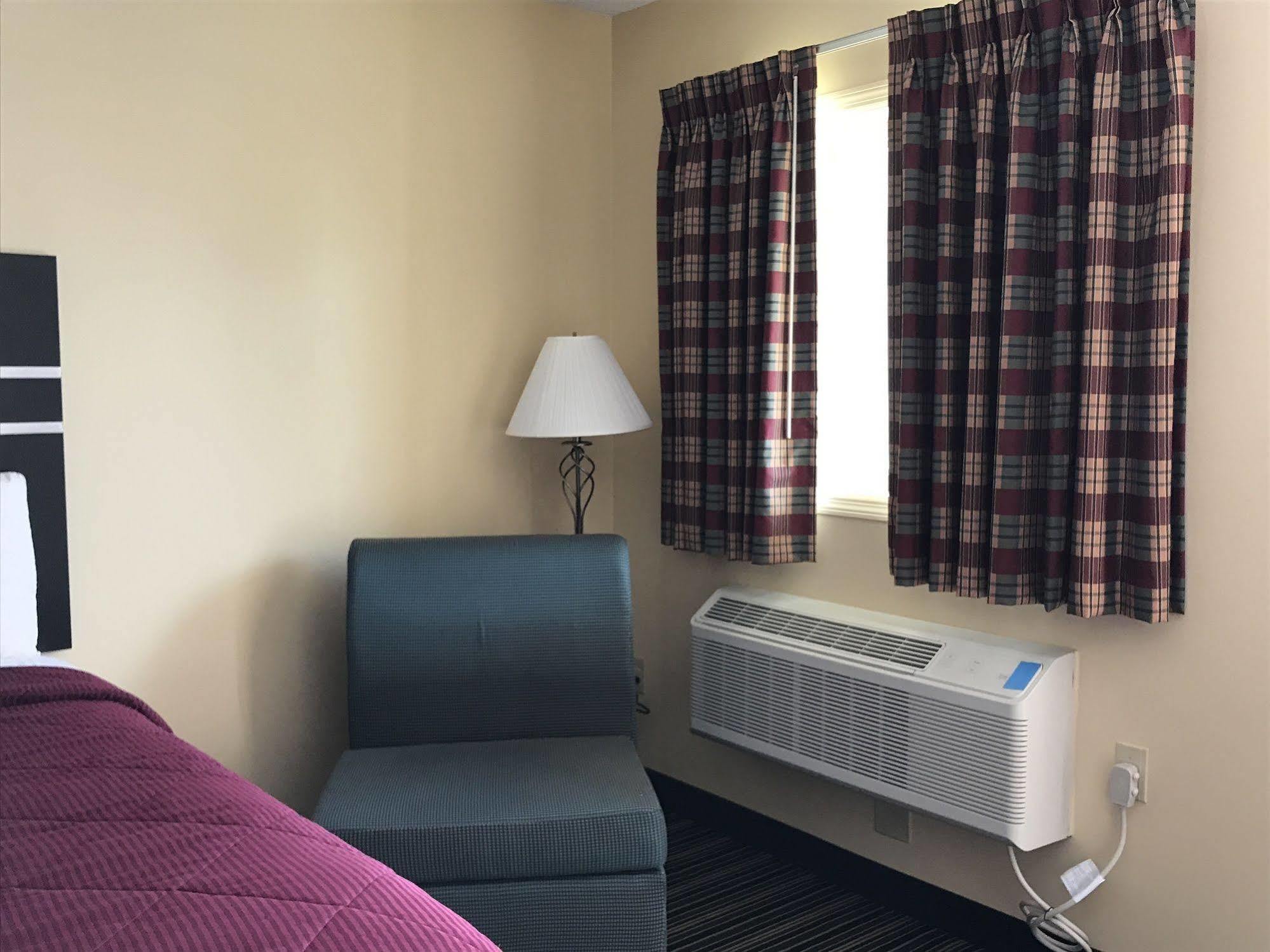 Soudersburg Inn & Suites Lancaster Ronks Ngoại thất bức ảnh
